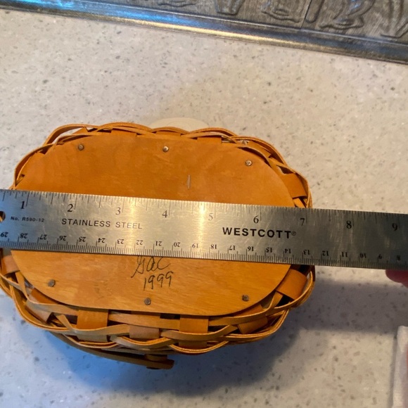 1999 Longaberger Mother's Day Tea for Two Basket, Liner & Protector - Picture 8 of 9